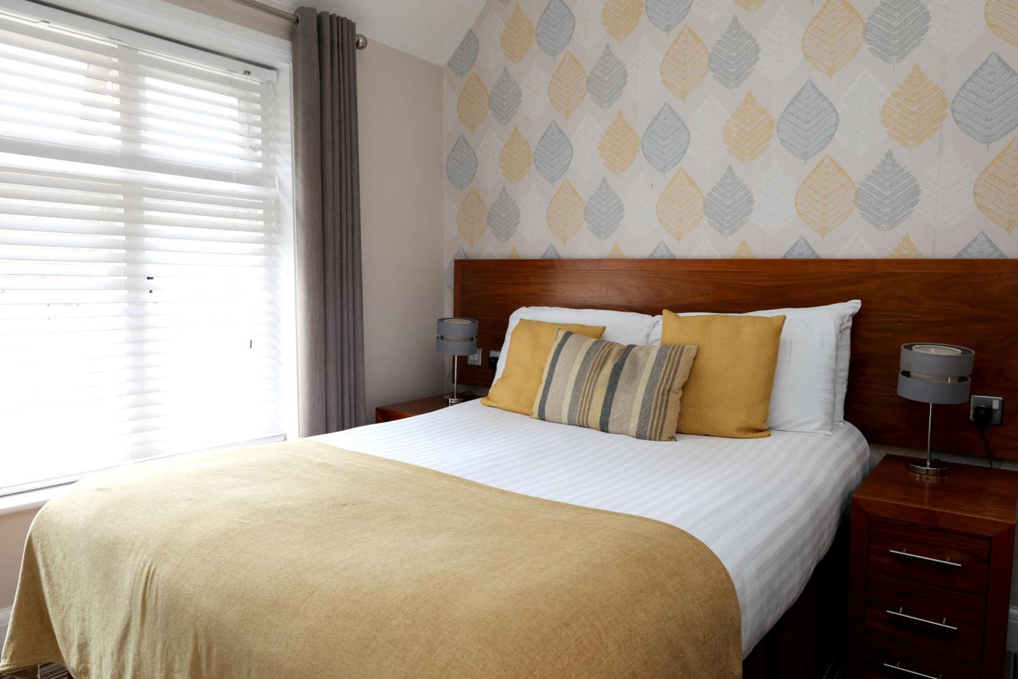 Hotel The Olde Kings Arms Hemel Hempstead Esterno foto