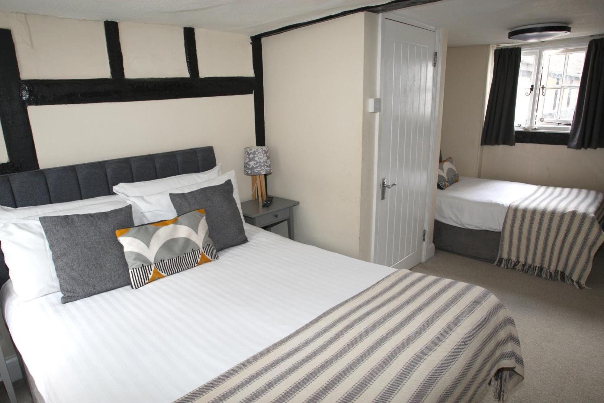 Hotel The Olde Kings Arms Hemel Hempstead Esterno foto