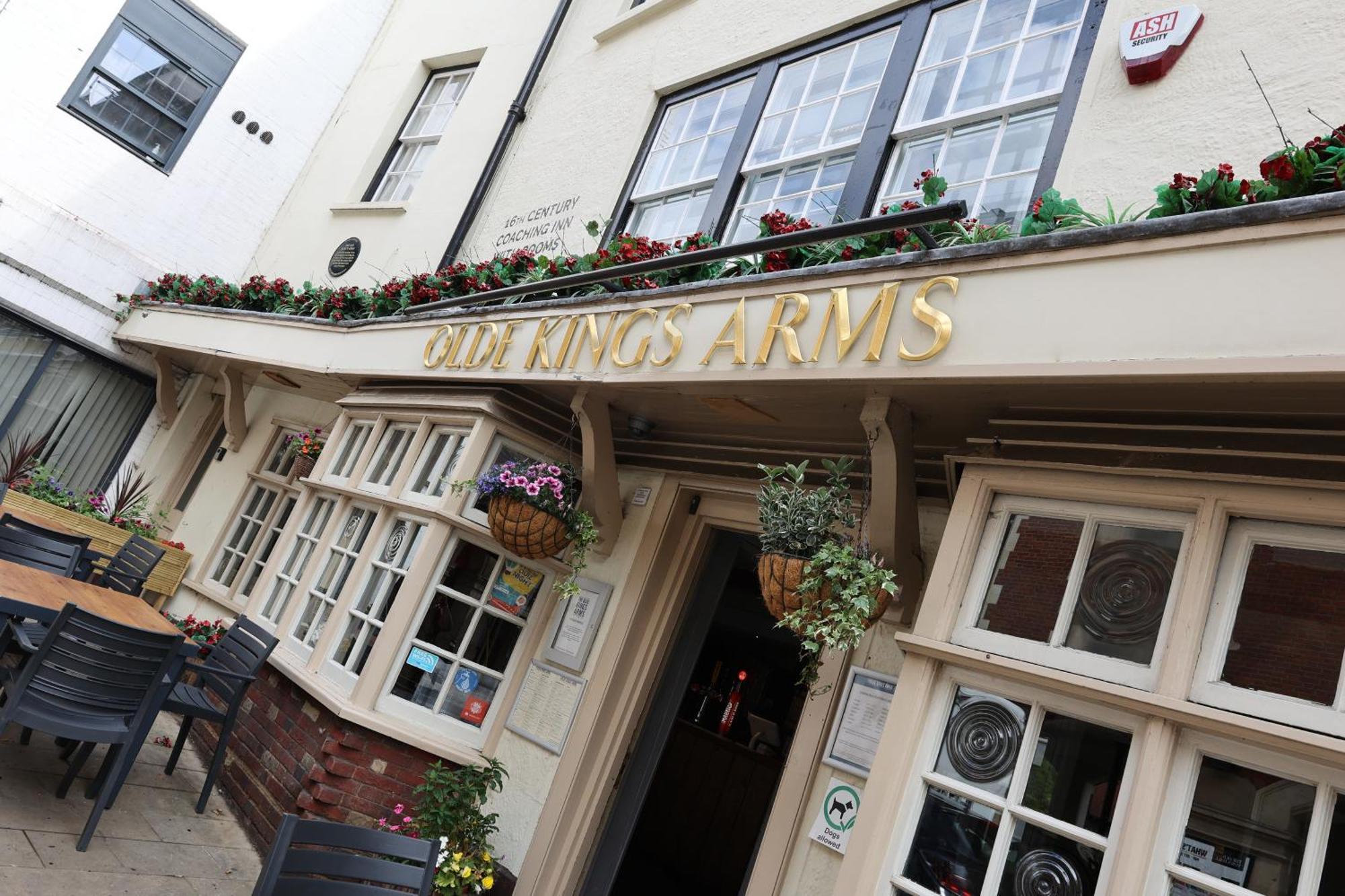 Hotel The Olde Kings Arms Hemel Hempstead Esterno foto
