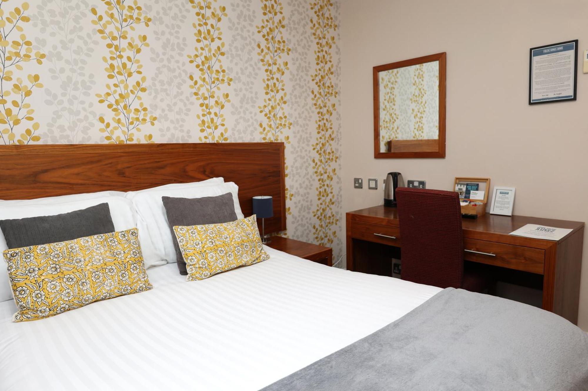 Hotel The Olde Kings Arms Hemel Hempstead Esterno foto